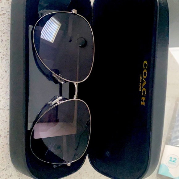 Coach Sunglasses - Picture 1 of 1